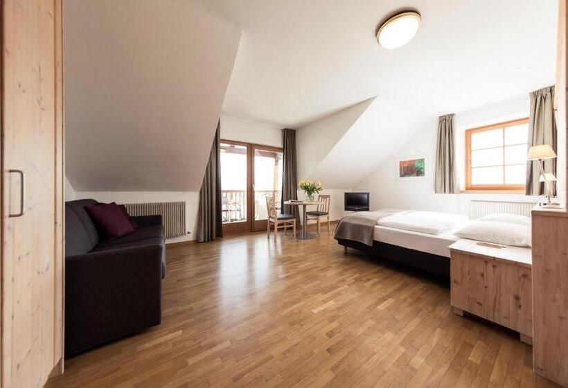 חדר סטנדרט עם מרפסת, Masatsch