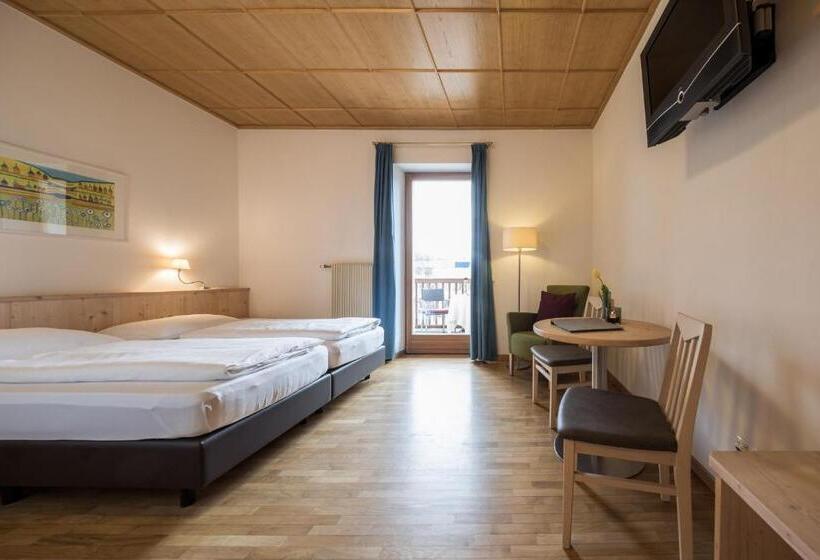 חדר סטנדרט עם מרפסת, Masatsch