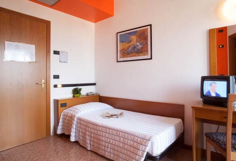 غرفة إقتصادية, Pace