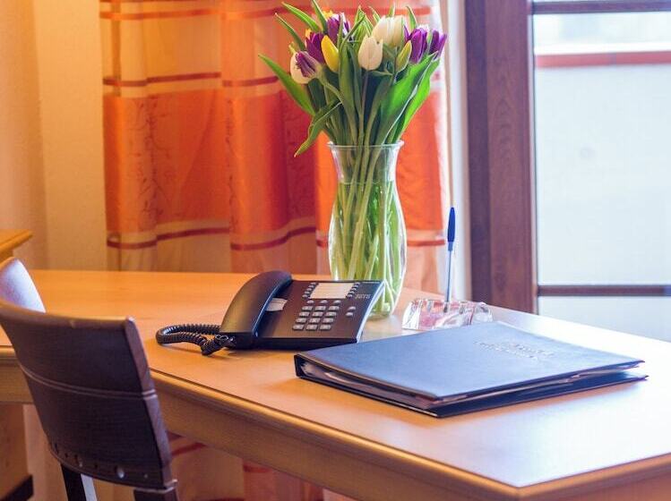 주니어 스위트, Panoramahotel Grobauer