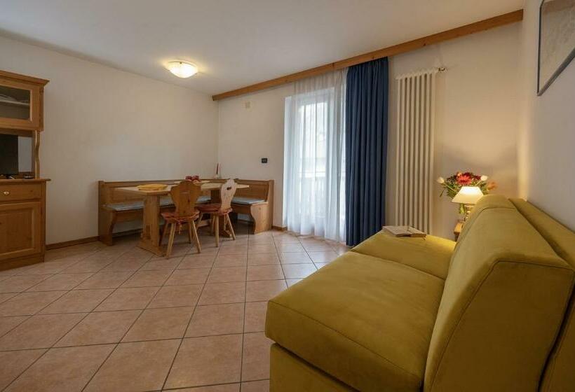 1 Bedroom Apartment Mountain View, Residence Kristall  Fiemme Holidays