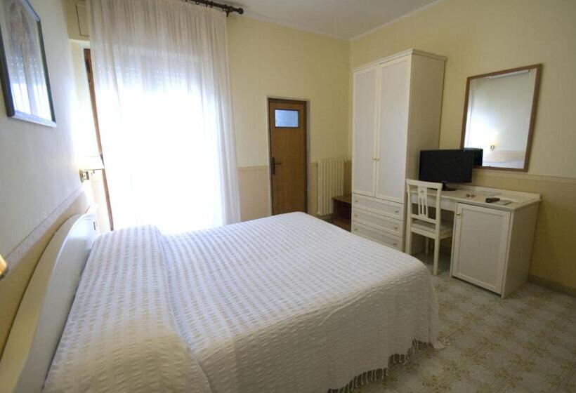 Номер Стандарт, Riviera