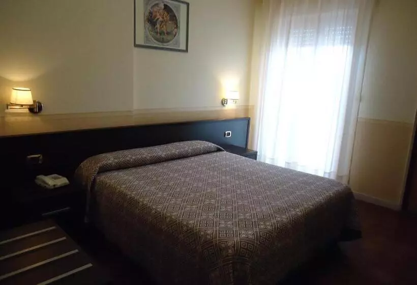 اتاق استاندارد, Riviera