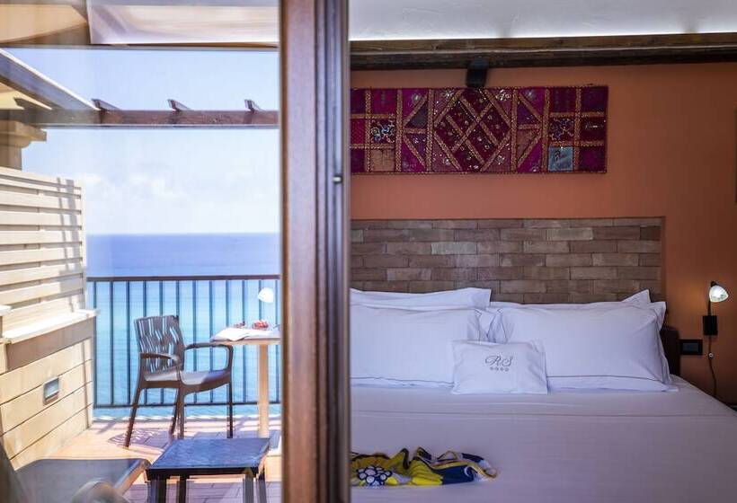 수피리어 룸 바다 전망, Rocca Della Sena