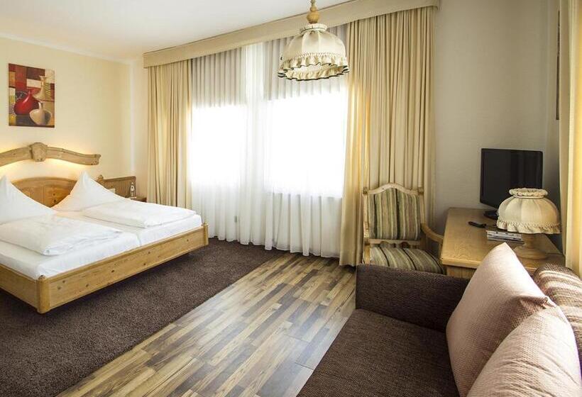 스탠다드 룸, Schlee