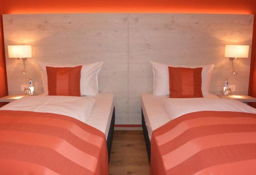 스탠다드 룸, Schlee