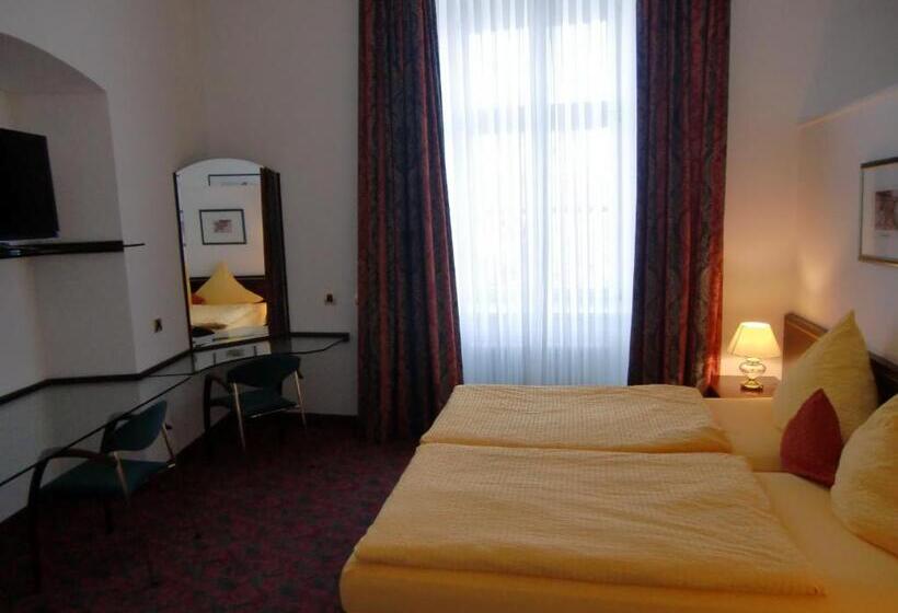 スーペリアースイート, Schloss Schwarzenfeld