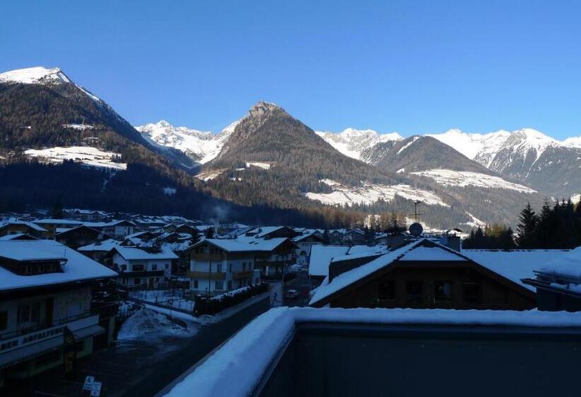 Номер Стандарт Вид на Горы, Stifter