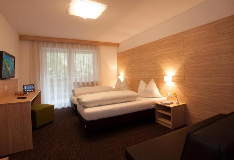 Четырехместный Номер Стандарт, Stifter