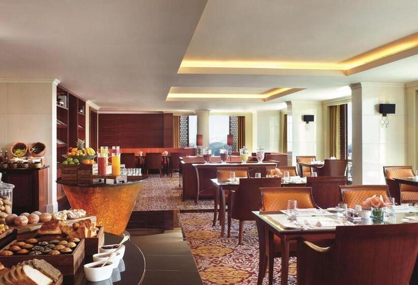 חדר קלאב, The Ritz   Carlton, Bangalore