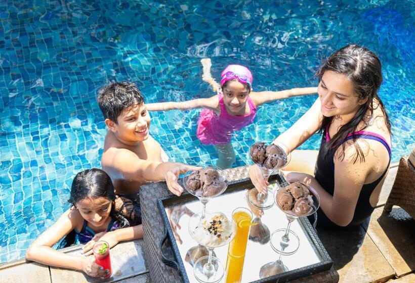 סוויטת קלאב, The Ritz   Carlton, Bangalore