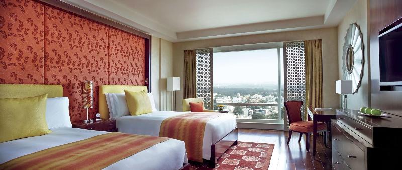 חדר פרמיום, The Ritz   Carlton, Bangalore