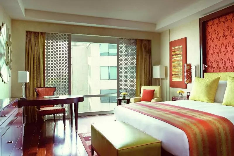 デラックスルーム, The Ritz   Carlton, Bangalore