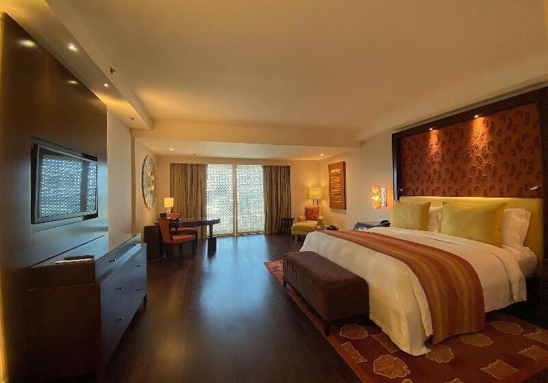 חדר דלוקס, The Ritz   Carlton, Bangalore