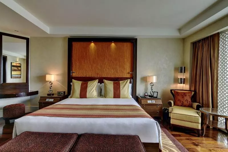 デラックスルーム, The Ritz   Carlton, Bangalore
