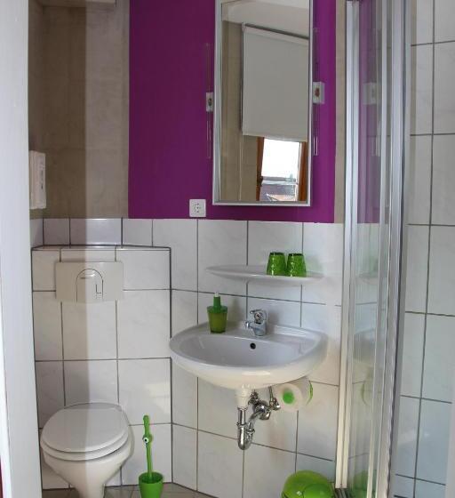 수피리어 룸, Turmdieb