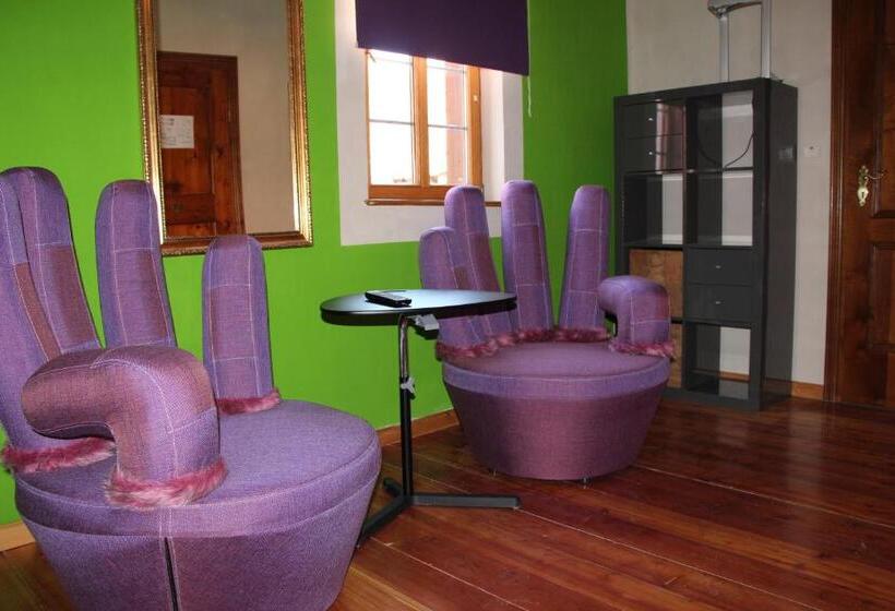 수피리어 룸, Turmdieb