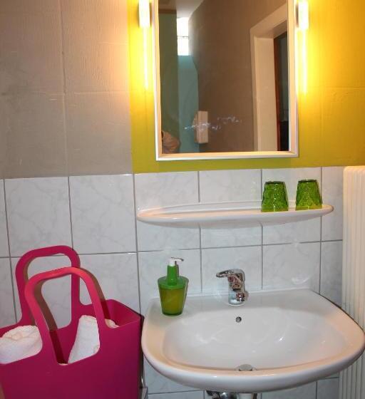 수피리어 룸, Turmdieb