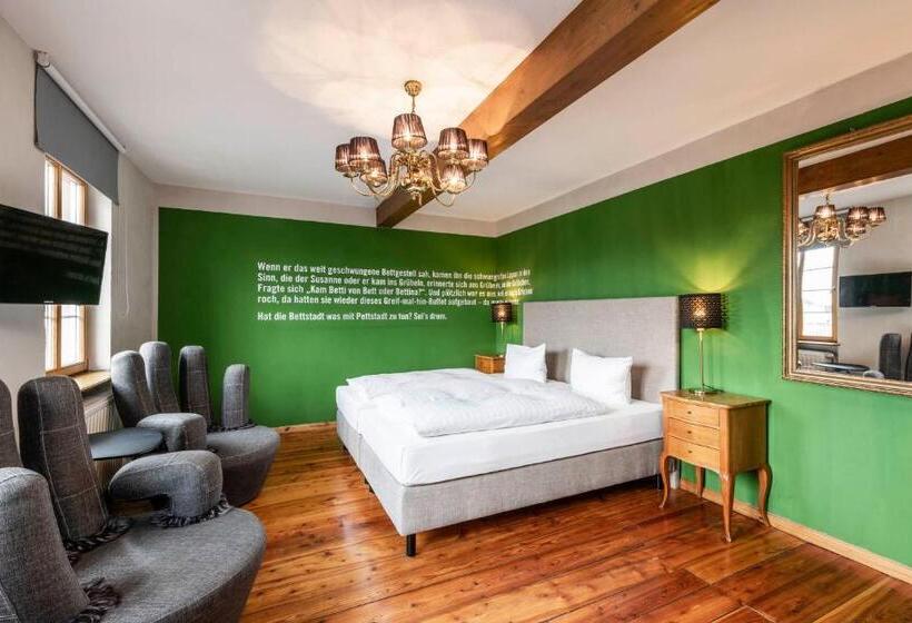 수피리어 룸, Turmdieb