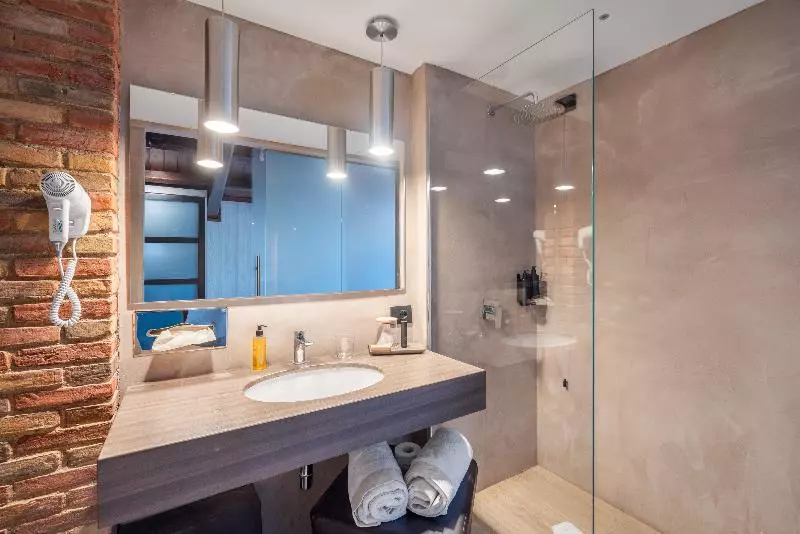 Chambre Triple Supérieure, Vallegrande Nature Resort By Geocharme