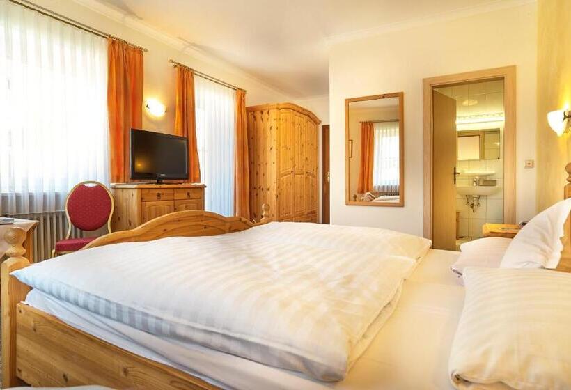 スタンダードルーム, Zedernhof Gesundheits & Wellness