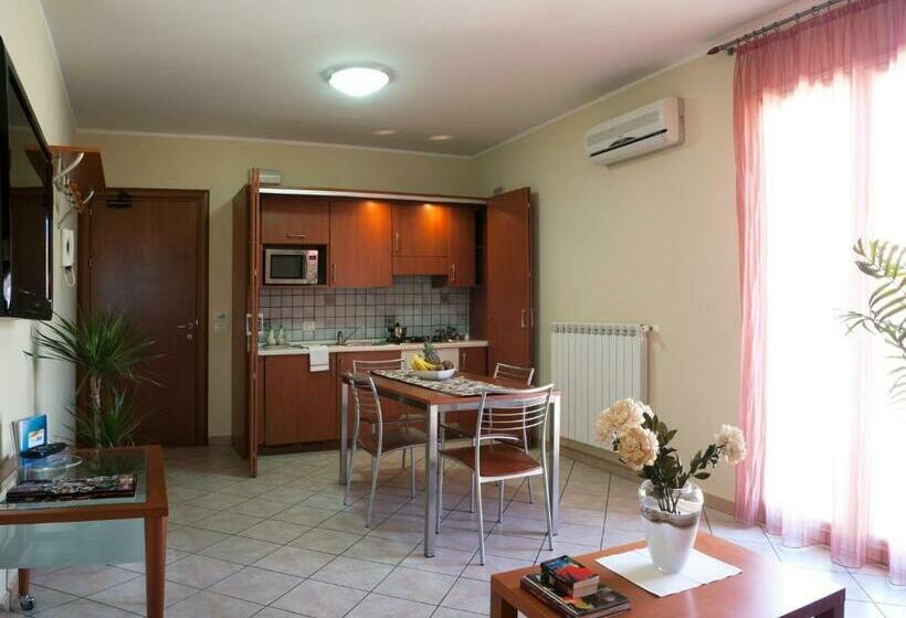 חדר סטנדרט לארבעה, Motta Residence