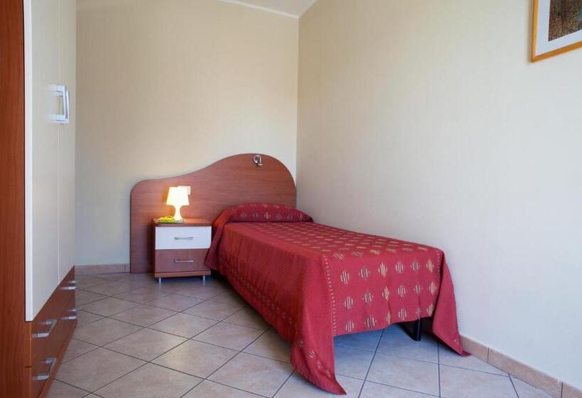 חדר סטנדרט יחיד, Motta Residence