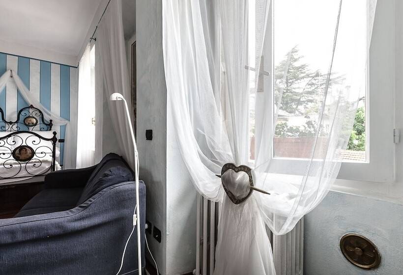 スタンダードスタジオ, Residence Briona