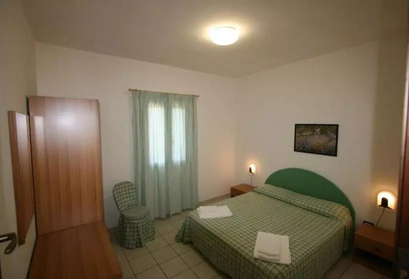 اتاق استاندارد سه نفره, Residence Club Barbara