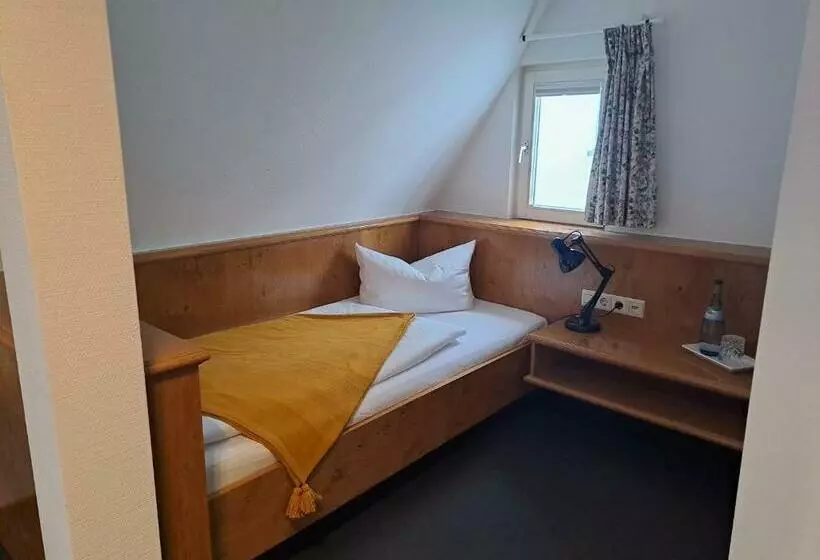 スタンダードシングルルーム, Stadthotel Waldhorn