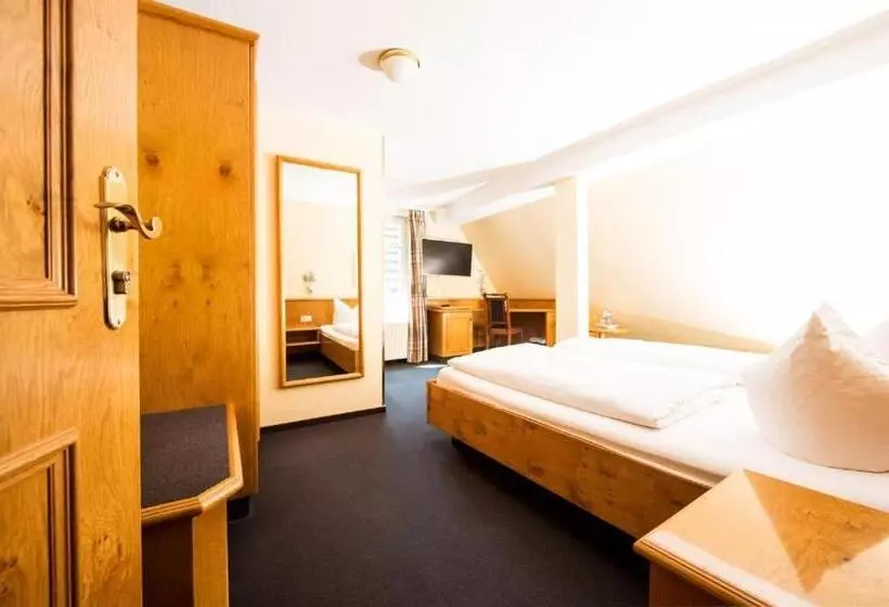 スタンダードルーム, Stadthotel Waldhorn