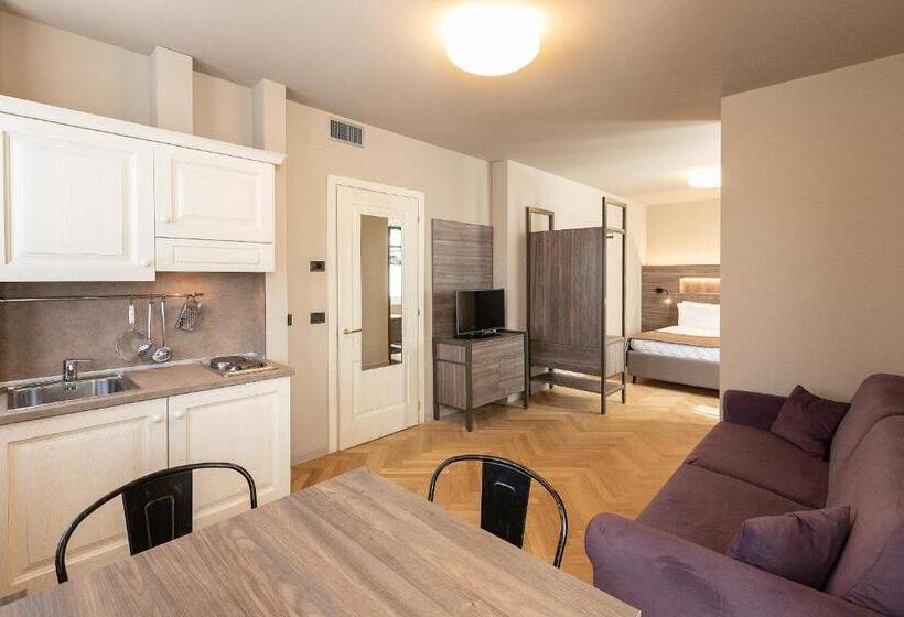 استودیوی سوپریور, Villa Bottacin