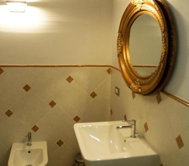 חדר אקונומי, Villa Il Fedino