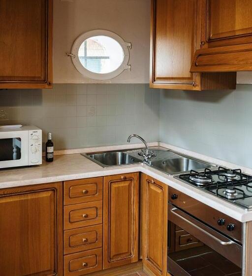 Апартаменты 2 Спальни, Villa Nottola