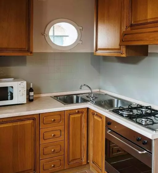 2 Bedroom Apartment, Villa Nottola