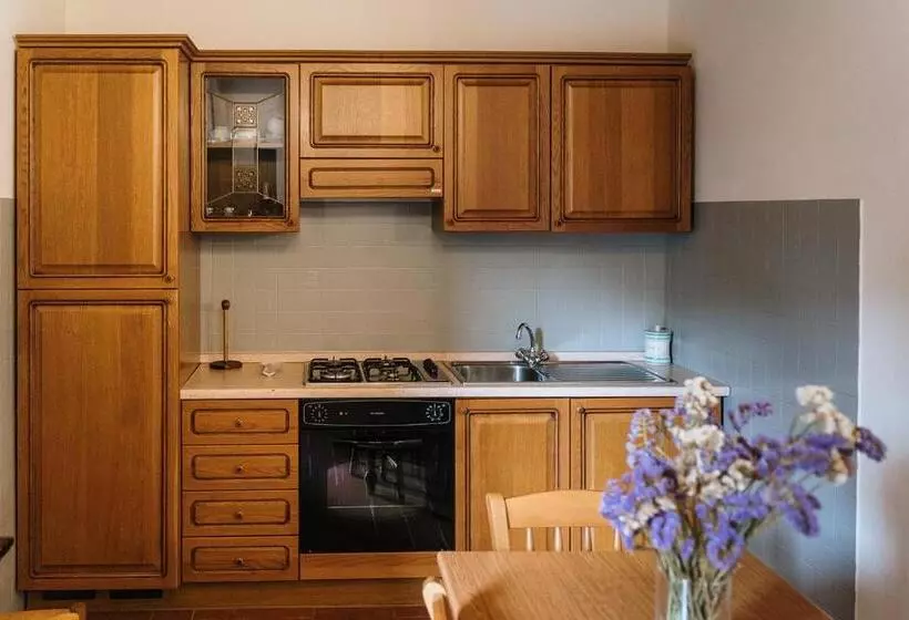 2 Bedroom Apartment, Villa Nottola