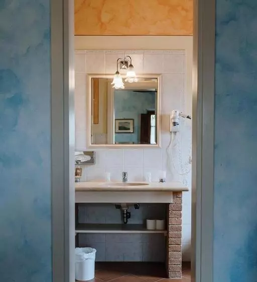 Junior Suite with Terrace, Villa Nottola