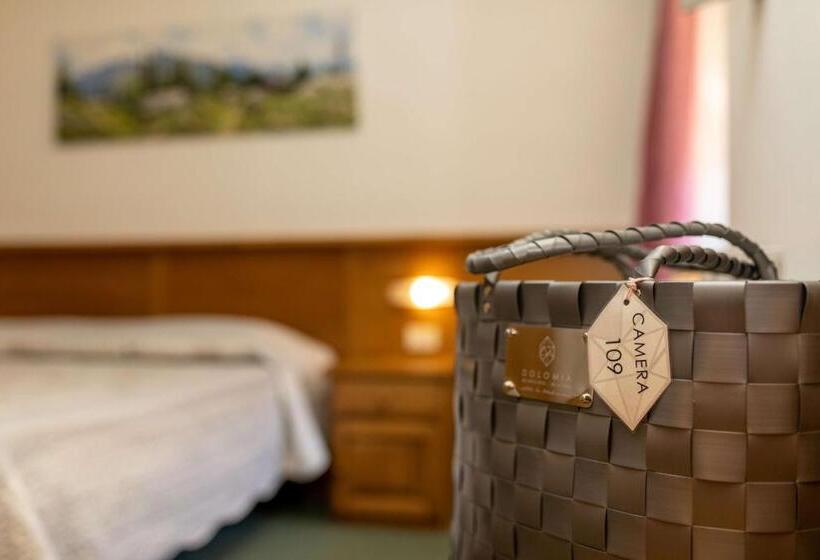 חדר סופריור לשלושה, Wellness Hotel Dolomia