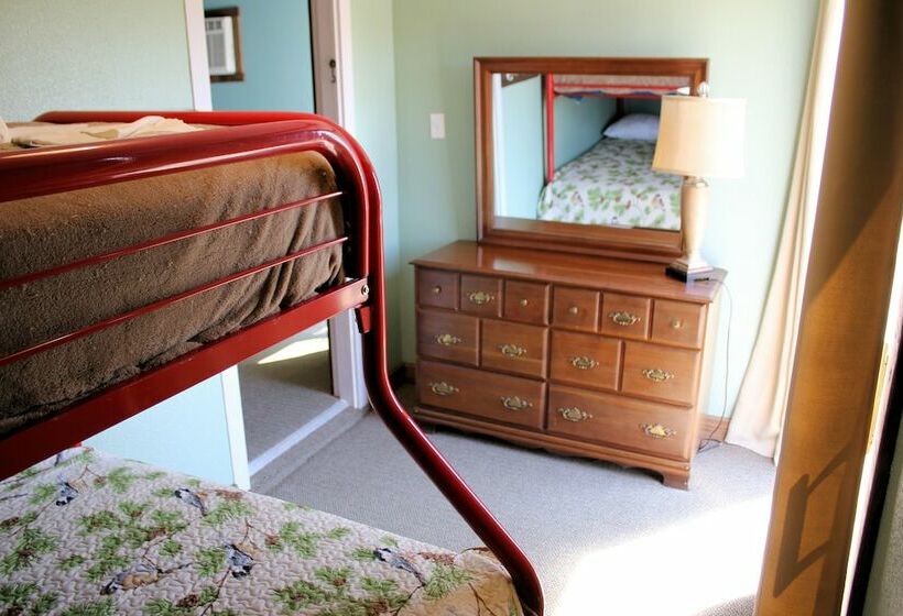 בקתה, Lynnhurst Family Resort