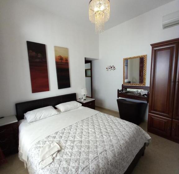 חדר סטנדרט, Tsopela Boutique