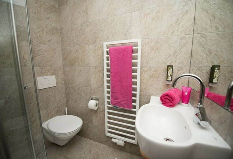 Номер Стандарт, Mahlknechthuette Seiseralm