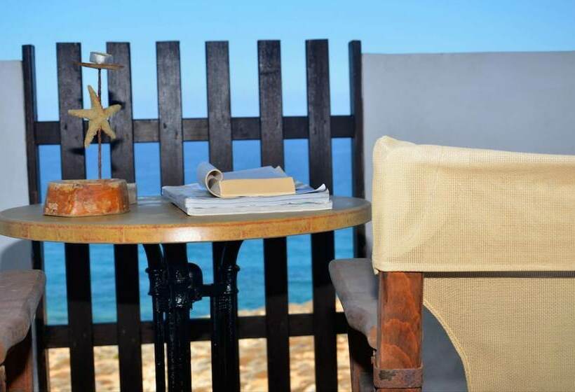 شقة أساسية غرفة واحدة, Meltemi Studios