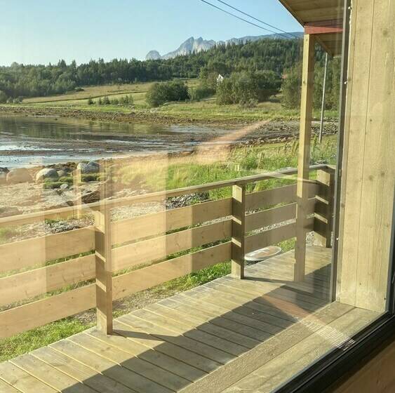 Хижина Superior, Base Camp Hamarøy