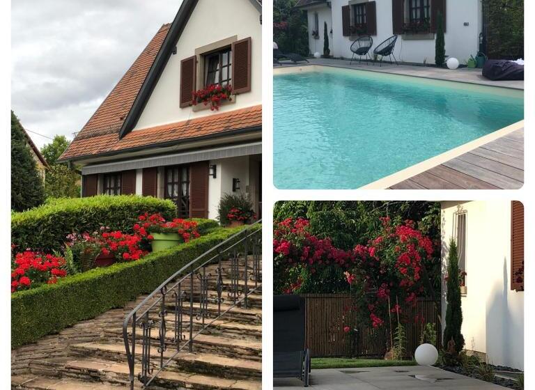 חדר סופריור לשלושה, Les Chambres Chez Christine