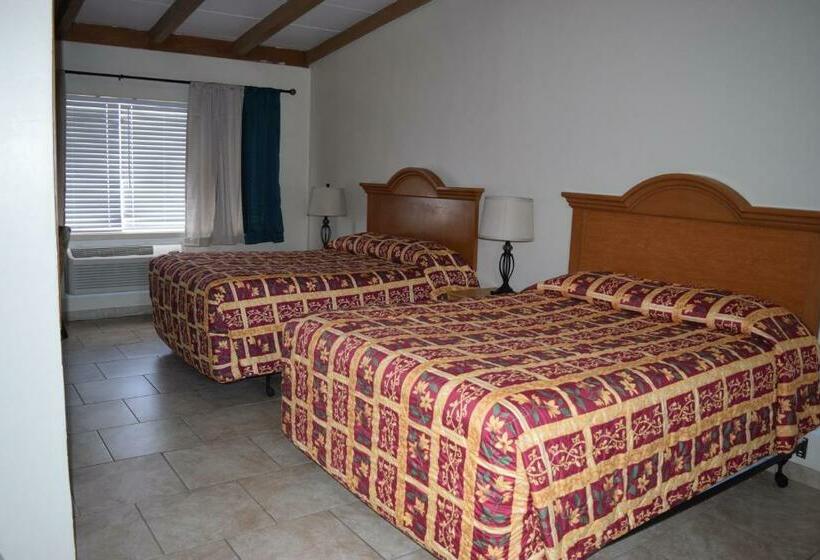 Номер Deluxe, Butterfield Stage Motel