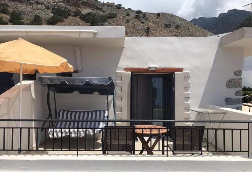 スタンダードルーム, Paralia Guest House