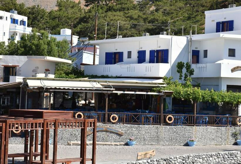 スタンダード４人部屋, Paralia Guest House