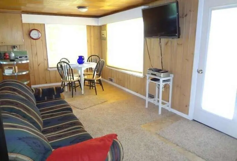 1ベッドルームハウス, Beachfront Mutiny Bay Cabin