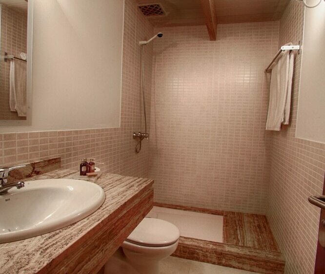 Люкс 2 Спальни, Tramuntana Suites