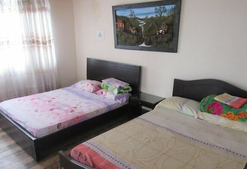 اتاق خانوادگی, Casa Cacique Hostel